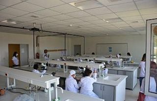Çocuklarla mikro dünyaya yolculuk başladı
