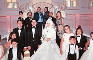 Çöl ailesinin mutlu günü