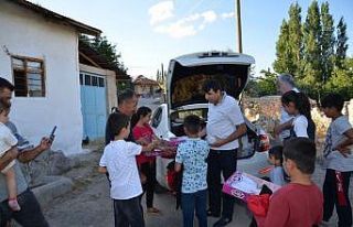 Darendeli iş adamı çocukları unutmadı