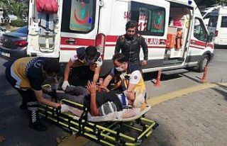 Devrilen motosikletin sürücüsü yaralandı