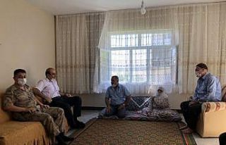 Dicle ve Eğil’de şehit aileleri unutulmadı