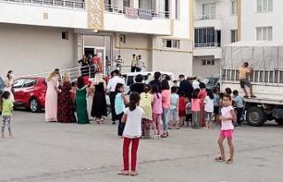 Diyarbakır’da ’korona halayları’ devam ediyor