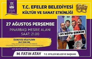 Efeler’de tiyatro rüzgarı devam ediyor