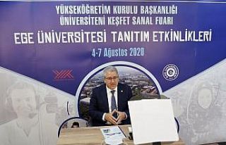 Ege Üniversitesi, aday öğrencilerin yanında