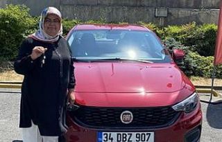 Elektrik faturasından ’otomobil’ kazandı