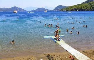 Engelsiz plajlar ile engeller kalkıyor