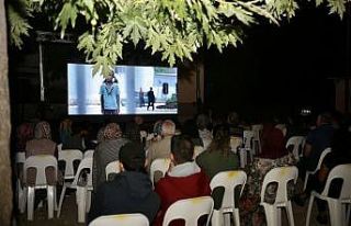 Erdemli’de yazlık sinema keyfi bayramda da devam...
