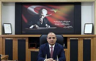 Erzincan Emniyet Müdürü Bülent Şensoy, yeni ekibini...