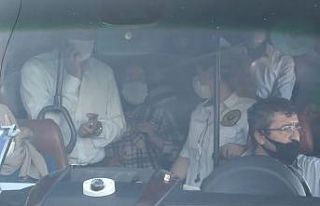 Esenyurt’ta balık istifi yolcu taşıyan minibüs...