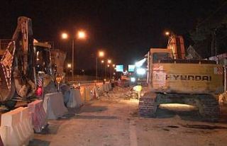 Eyüpsultan’da çöken üst geçitte enkaz kaldırma...