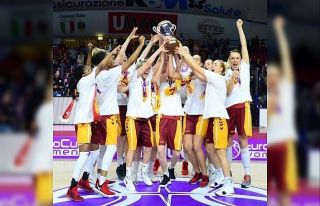 Galatasaray’dan kadın sporculara destek