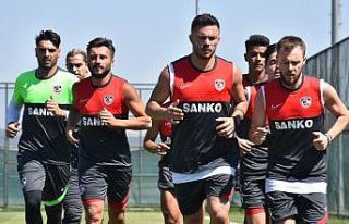 Gaziantep FK, Afyonkarahisar’da ilk antrenmanına...