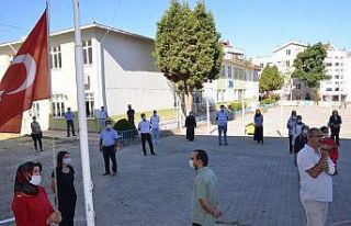 Gerze’de ilk ders zili çaldı