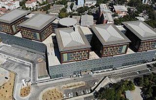 Göztepe Şehir Hastanesinin son durumu havadan görüntülendi