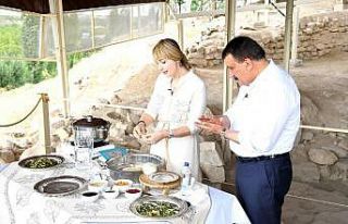 Gürkan, Arslantepe’nin önemini anlattı
