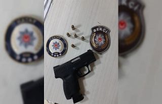 Hatay’da Glock marka tabanca ele geçirildi
