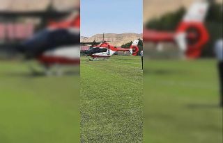 Hava Ambulansı bir günde iki hastayı hastaneye...