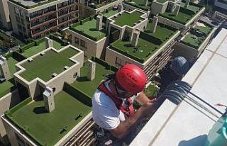 Hayatları 11 mm’lik ipe bağlı