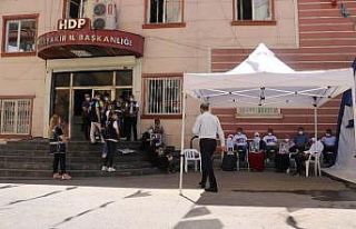 HDP önündeki ailelerin evlat nöbeti 339’uncu...