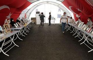 HDP önündeki ailelerin evlat nöbeti 341’inci...