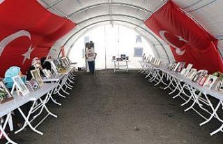 HDP önündeki ailelerin evlat nöbeti 347’inci...