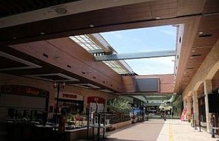 Higway AVM, açılabilir çatısıyla temiz havada...
