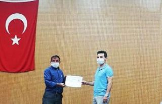 Hisarcık’ta muhtarlara pandemiyle mücadelede ’Başarı...