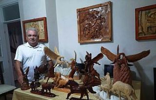 Hobisini sanata dönüştürdü