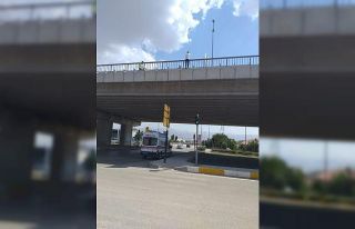 İntihara teşebbüs eden genci polis ikna etti