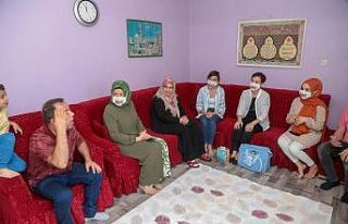 İşitme engelliler için özel maske üretildi