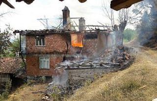 İskilip’te yangın