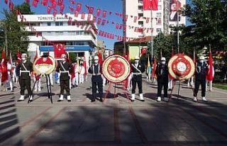 Isparta’da 30 Ağustos Zafer Bayramı törenle kutlandı
