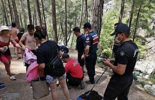 Isparta’da yürüyüş esnasında ayak bileğini...