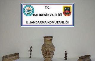 İvrindi’de jandarmadan tarihi eser operasyonu