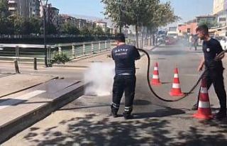 İzmarit yangını doğalgaz kaçağı paniği yaşattı