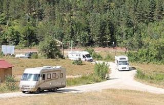 Kamp karavan turizminin ilgisi Karadeniz’e yöneldi