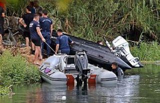 Kanalda kaybolan 17 yaşındaki genci arama çalışmaları...
