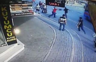 Kapkaççıyı yakalamak için vatandaşlar seferber...