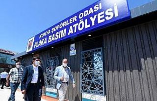 Karatay Belediyesinden Galericiler Sitesi’ne plaka...