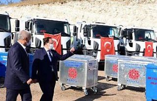 Karesi’ye 500 yeni çöp konteyneri