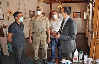 Kars Vali Öksüz, ‘Korona virüs denetimine katıldı