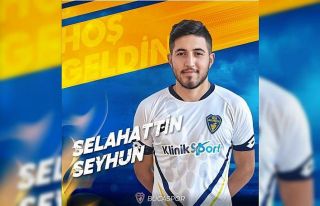 Kayserispor Selahattin’i gönderdi