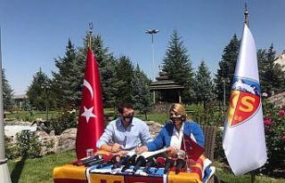 Kayserispor’da Bayram Bektaş dönemi başladı