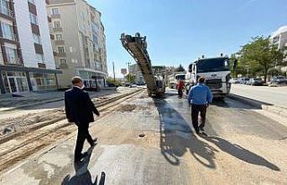 Kırşehir Belediyesi’nin bozuk yollardaki çalışmaları...