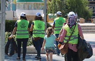 Kırşehir’de, gönüllü sokak işçileri şehir...