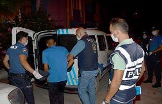 Kocaeli’de çeşitli suçlardan aranan 22 kişi...