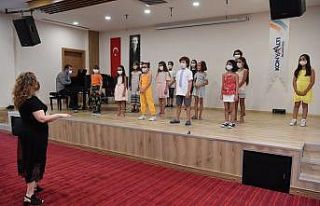 Konyaaltı Belediyesi Müzik Akademisi genç yetenekler...