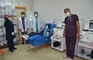 Korona virüsü yenen sağlık çalışanı başka...