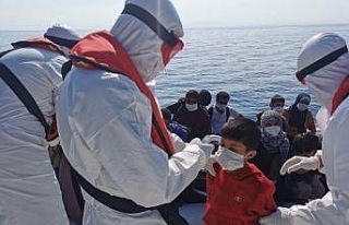 Kuşadası Körfezi’nde Yunanistan’ın geri ittiği...