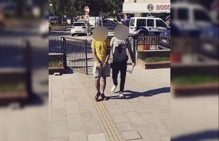 Kuşadası’nda hırsızlıktan aranan iki şüpheli...